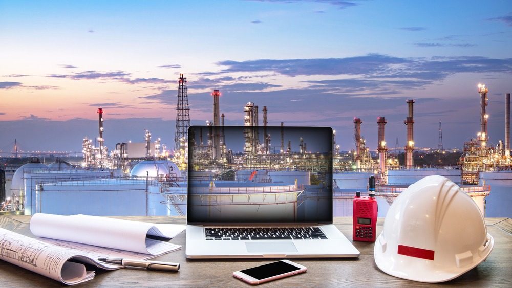 Oil & Gas: Live Answering Services for Energy Sectors