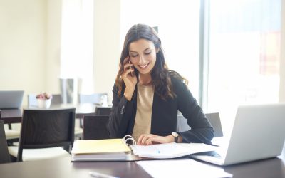 Phone Call Etiquette: How to Always Sound Professional